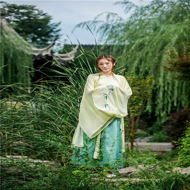 Chinese Traditional Dress Waist-Fit Daily Traditional Embroidered Clothing