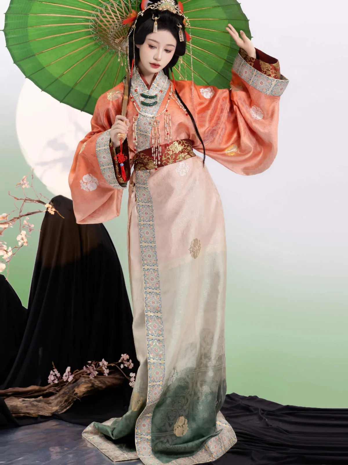 Han Dynasty Hanfu, Straight Hem Robe, Fanta Sprite 芬达雪碧 (Preorder)