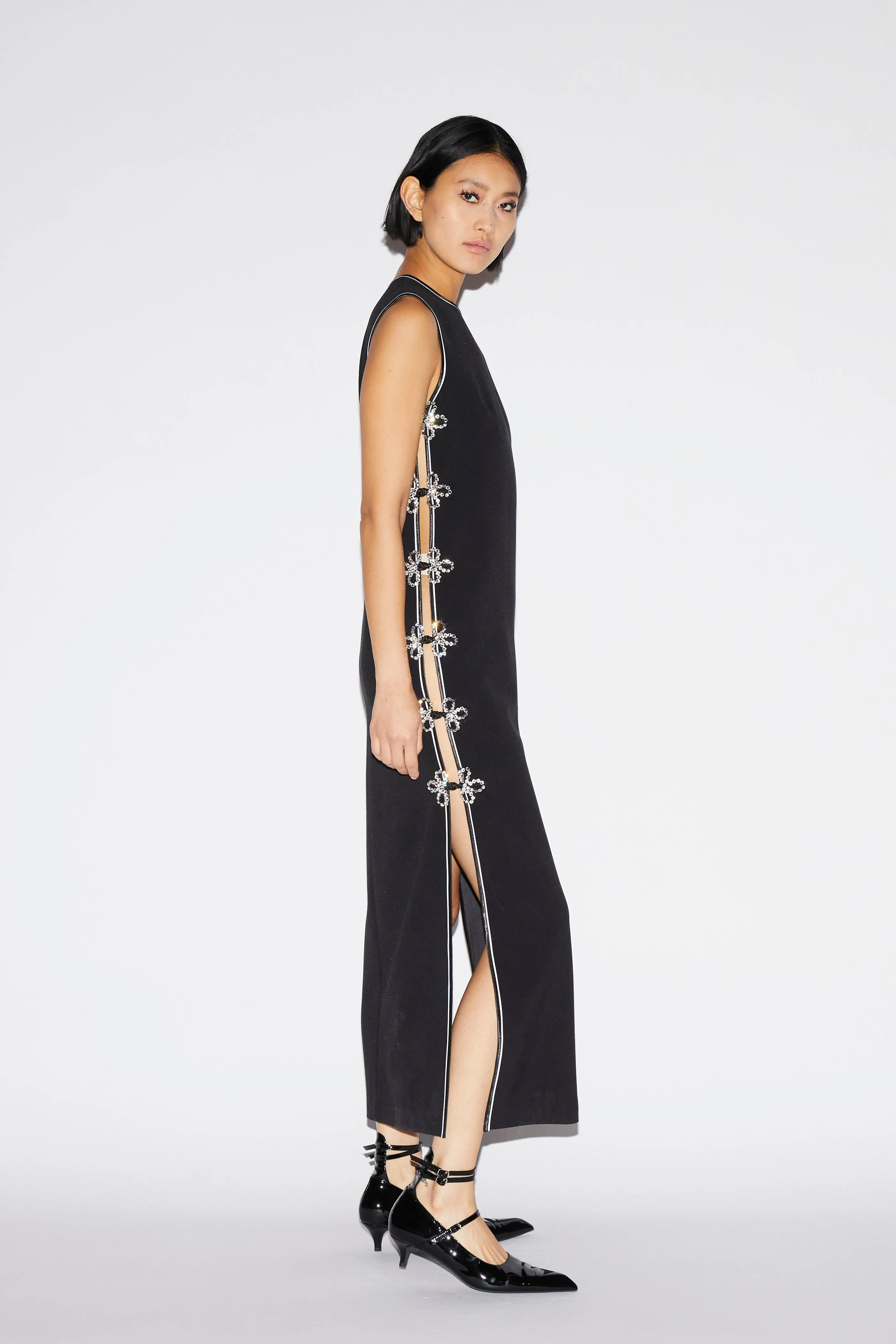 JING DRESS BLACK CREPE