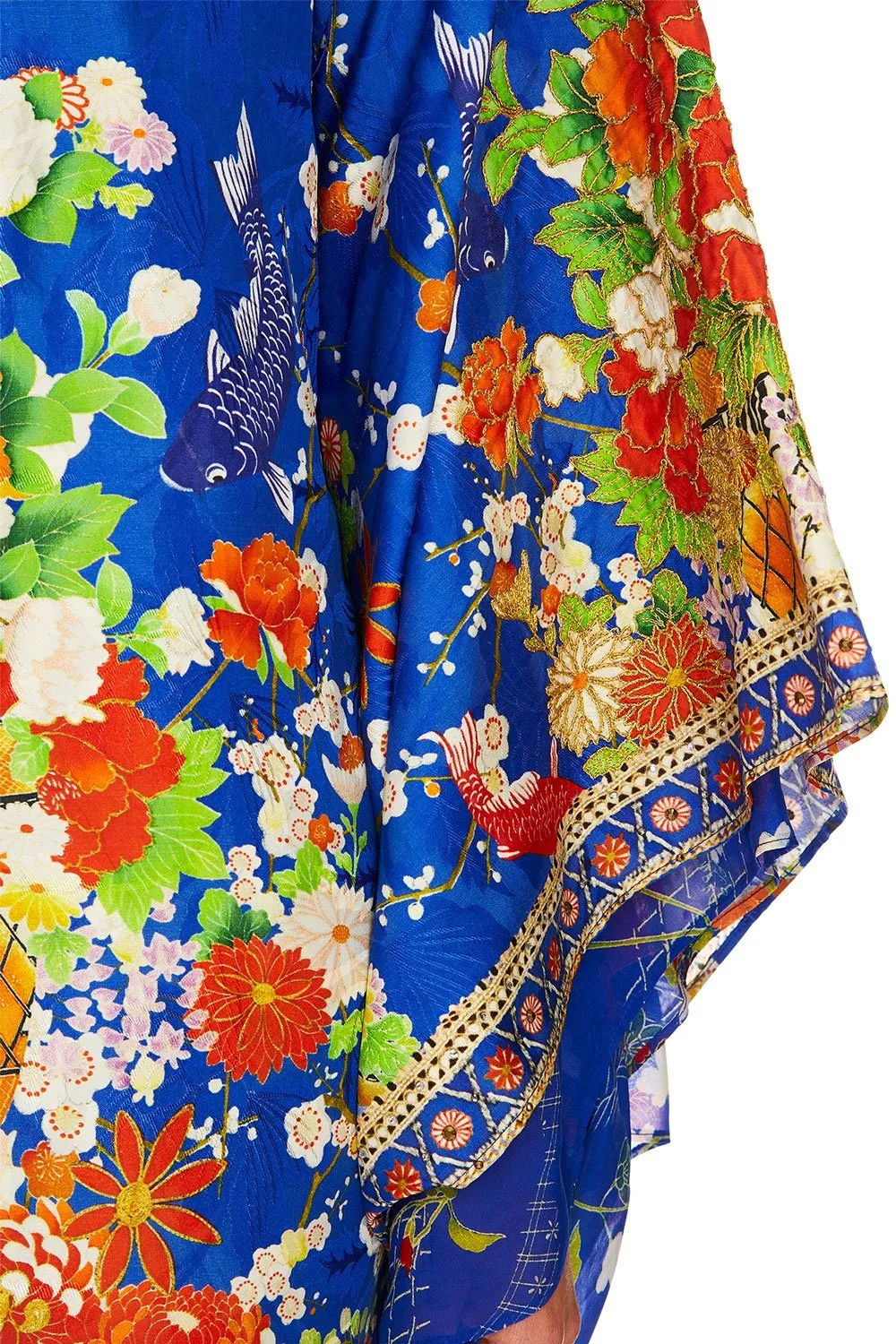 KIMONO WITH LONG UNDER LAYER PLAYING KOI