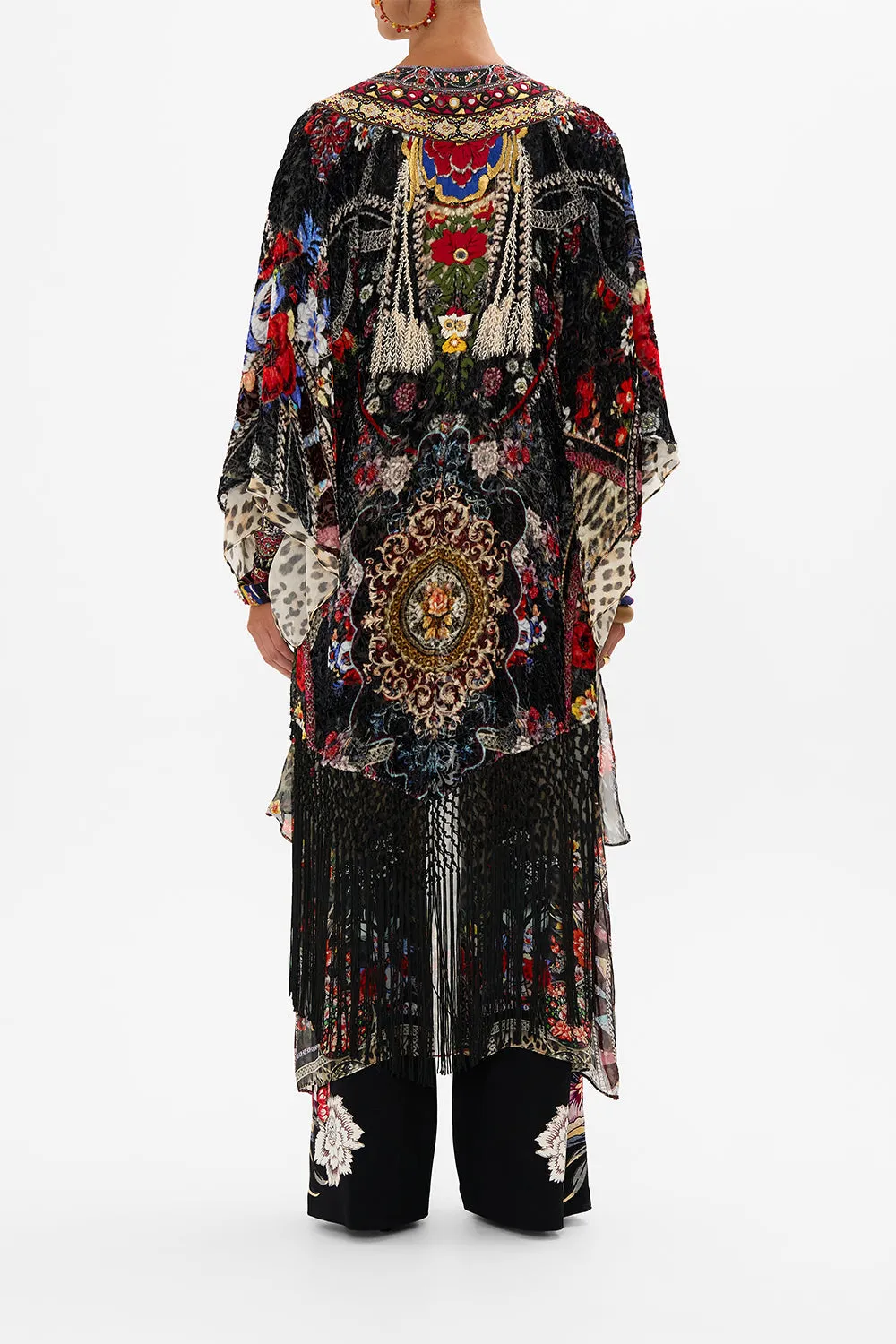 KIMONO WITH LONG UNDERLAYER VOLENDAM DOLLS