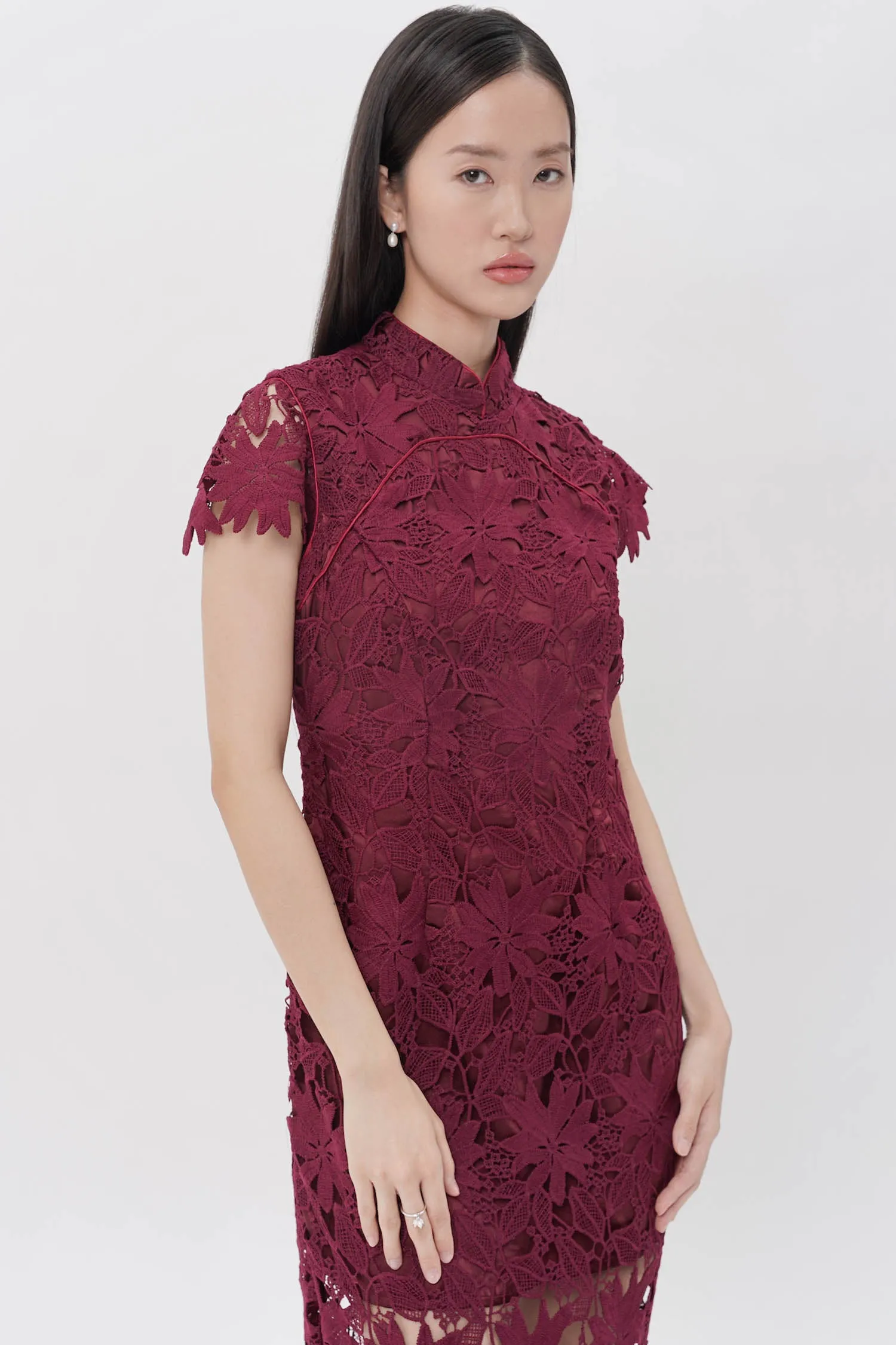 Nongli Cheongsam Midi Dress In Maroon (ONLINE EXCLUSIVE)