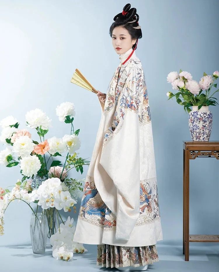 Qianyun 潜云 Hidden Clouds Ming Dynasty Hanfu