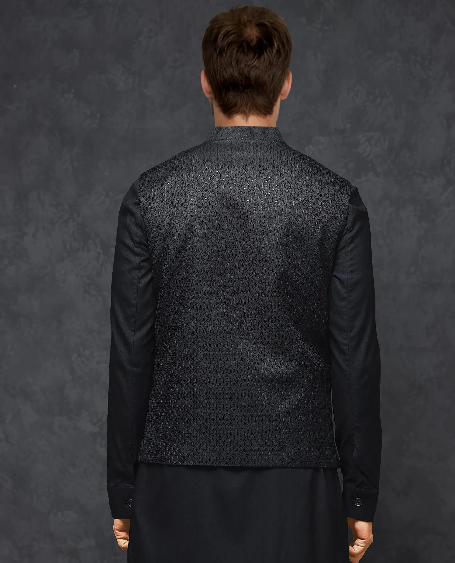 Rare Rabbit Men's Lasmos-Kpb Black Kurta-Suit