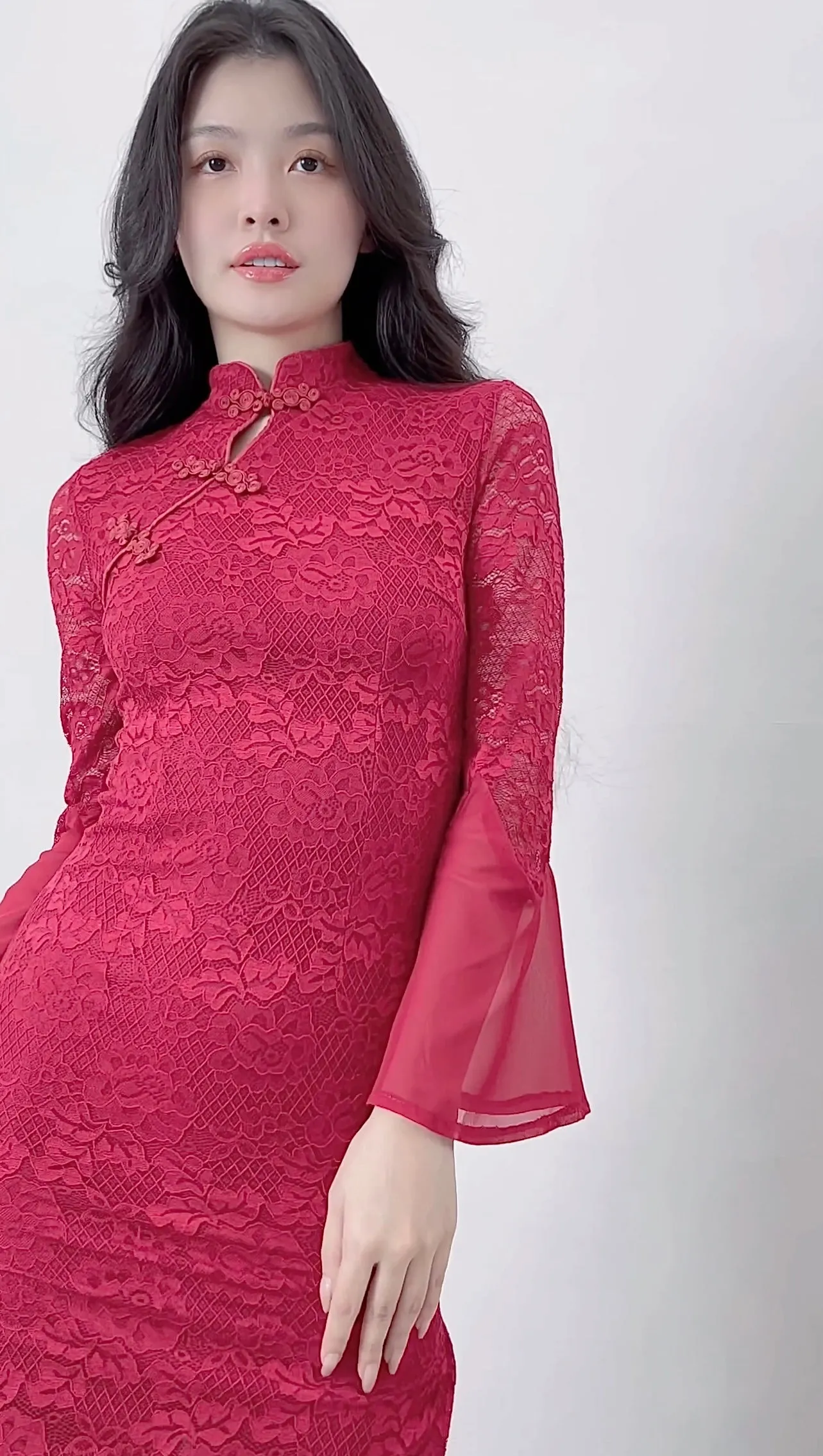 RED LACE CHEONGSAM