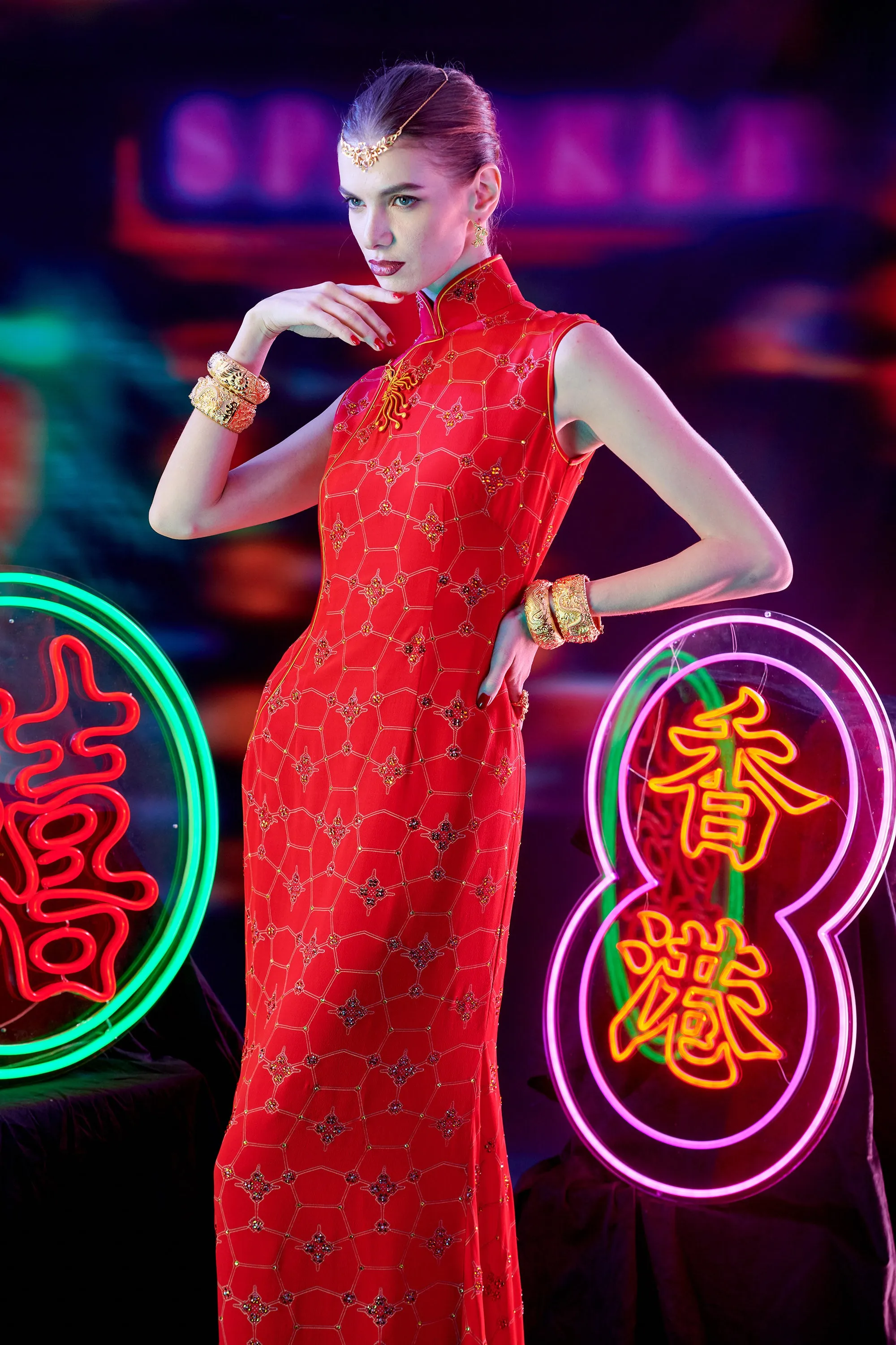 【SNOWFLAKE】100% Silk Crystal Cheongsam-Wedding Series (Cap Sleeve/Regular Fit)