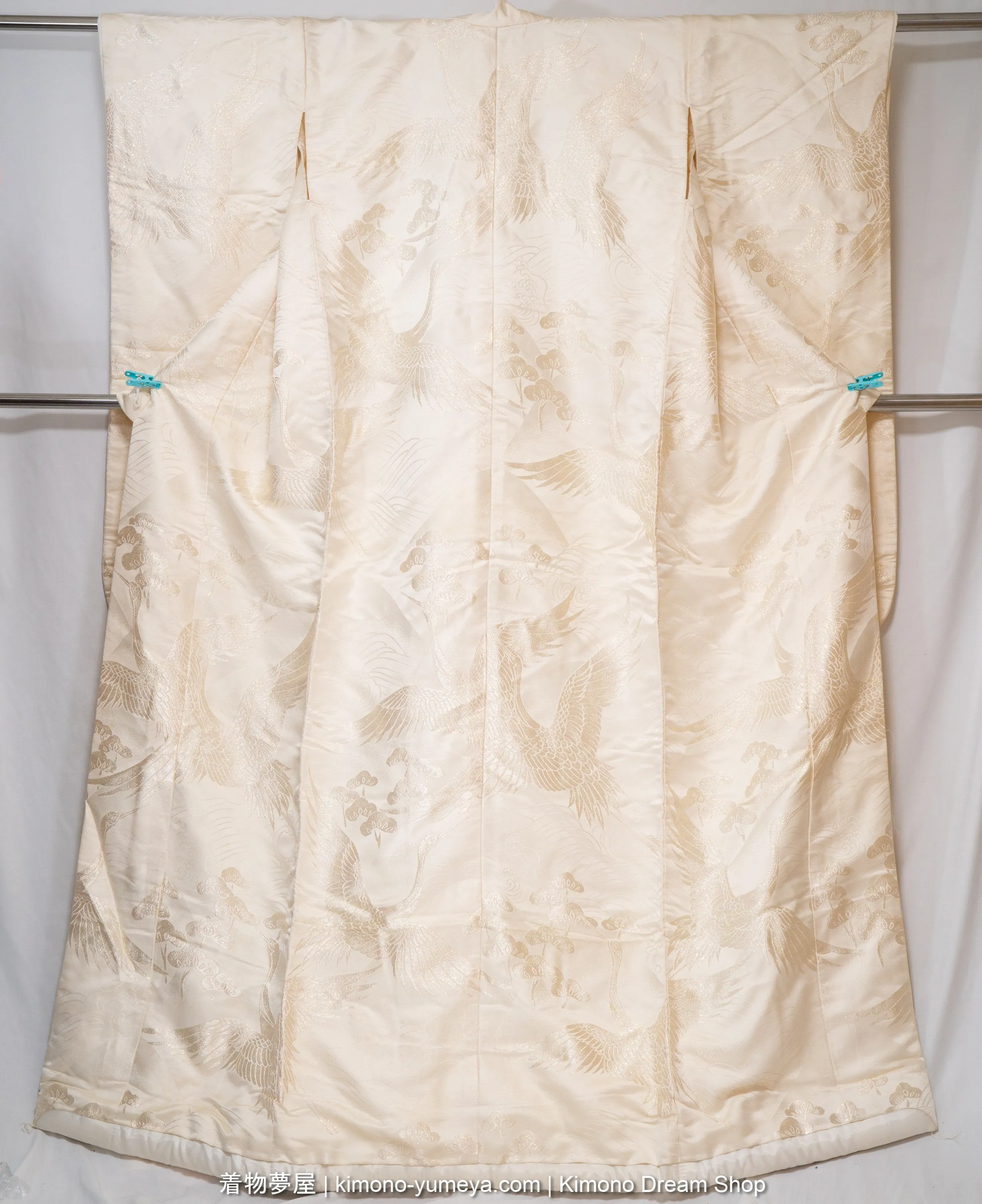 Sparkling Off White Silk Uchikake - Shiny Threading in Cranes & Pine Trees - Embroidered Japanese Wedding Kimono - Shiromuku Solid Color