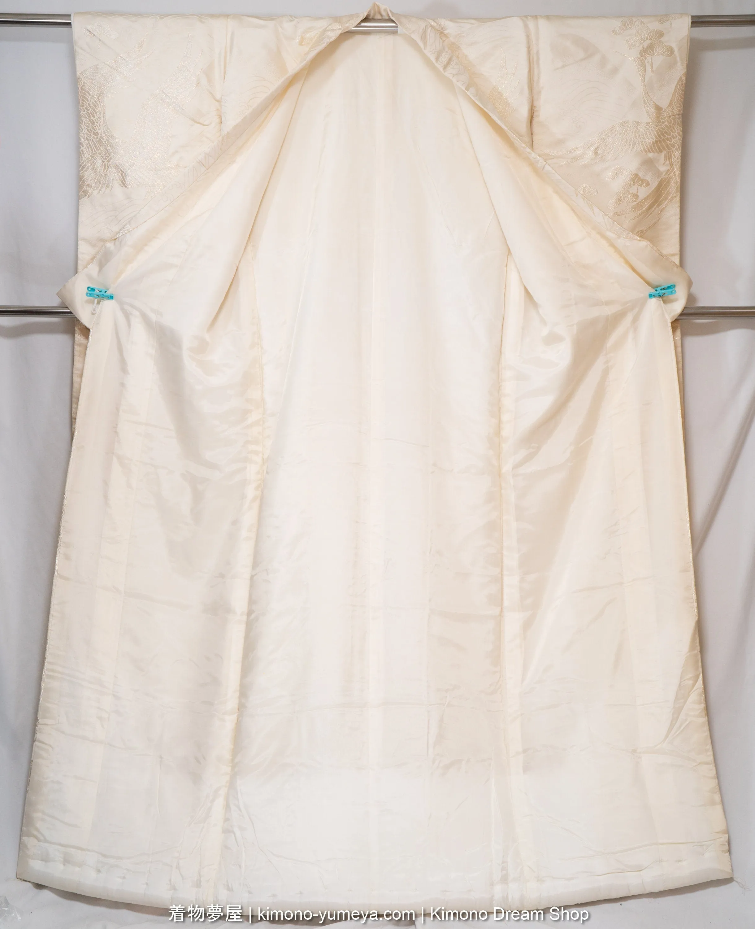 Sparkling Off White Silk Uchikake - Shiny Threading in Cranes & Pine Trees - Embroidered Japanese Wedding Kimono - Shiromuku Solid Color