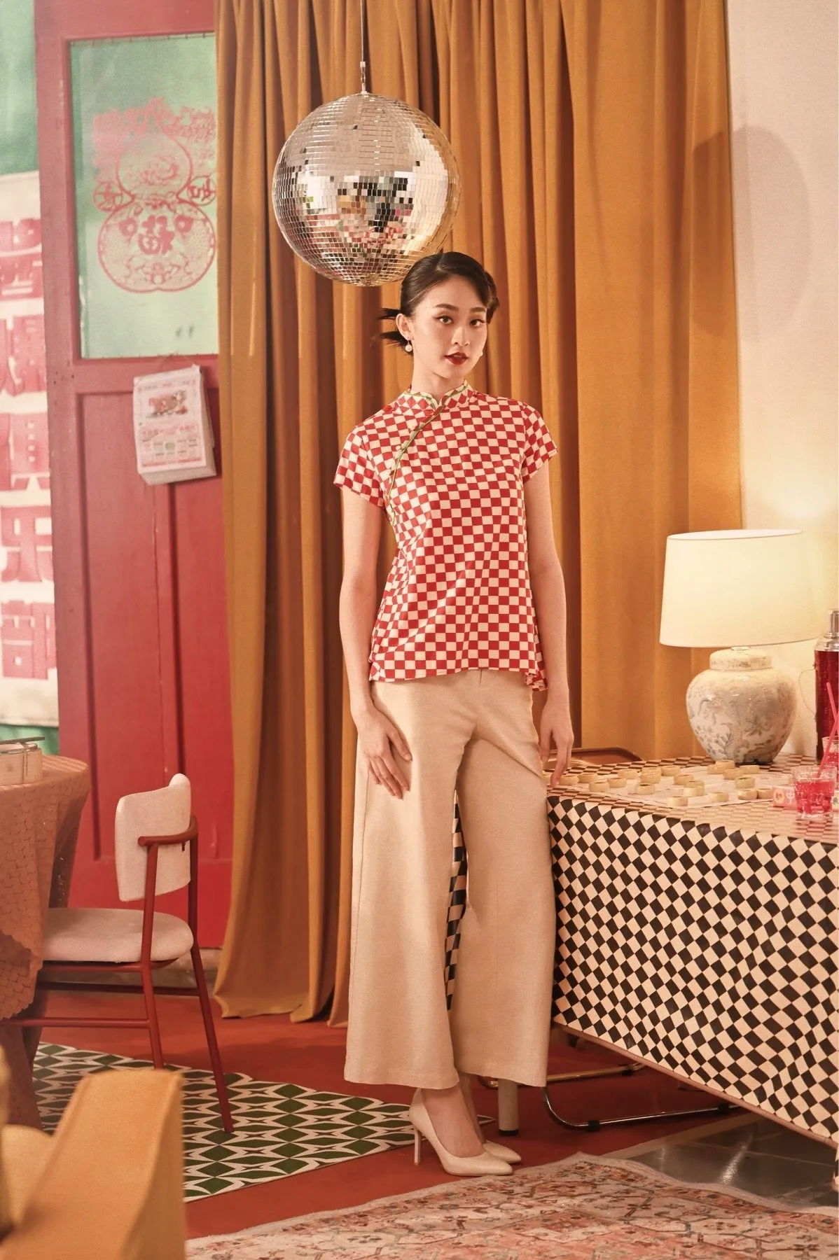 The Spring Dawn Women Classic Cheongsam Top - Checkerboard