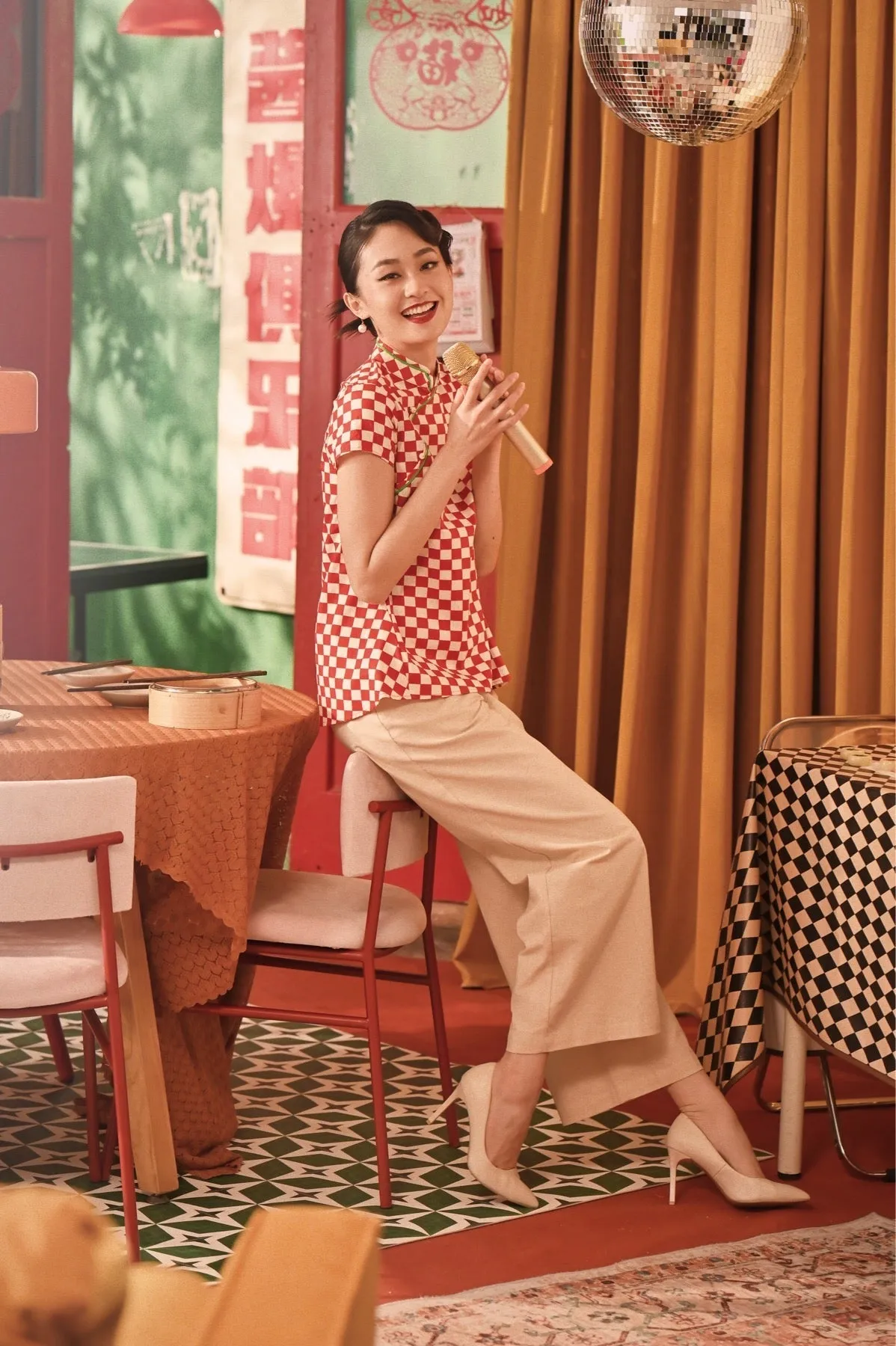 The Spring Dawn Women Classic Cheongsam Top - Checkerboard
