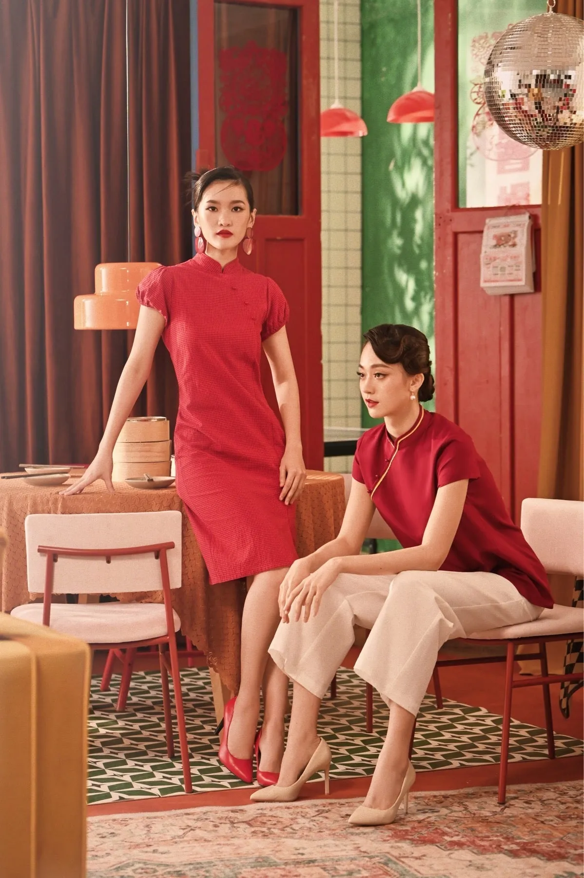 The Spring Dawn Women Classic Cheongsam Top - Maroon