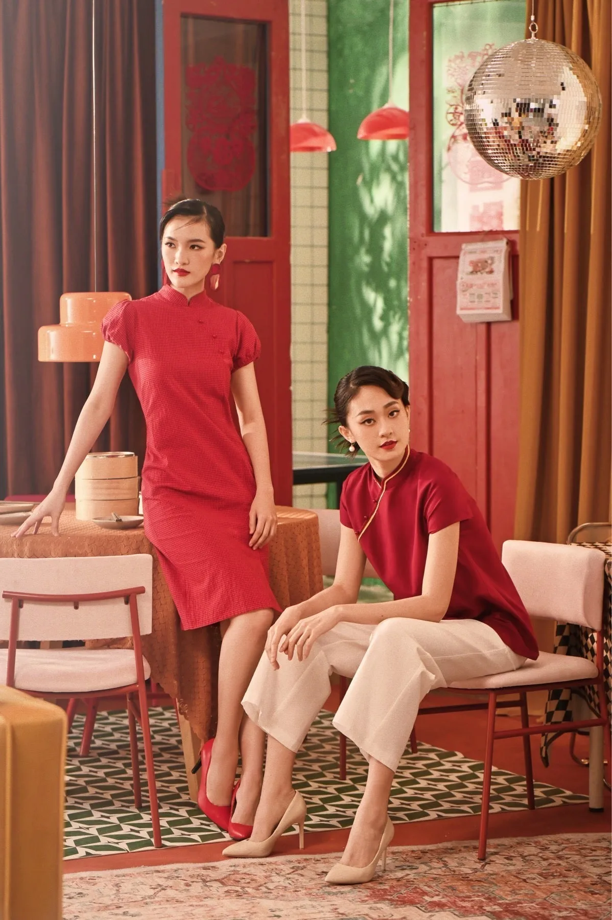 The Spring Dawn Women Classic Cheongsam Top - Maroon