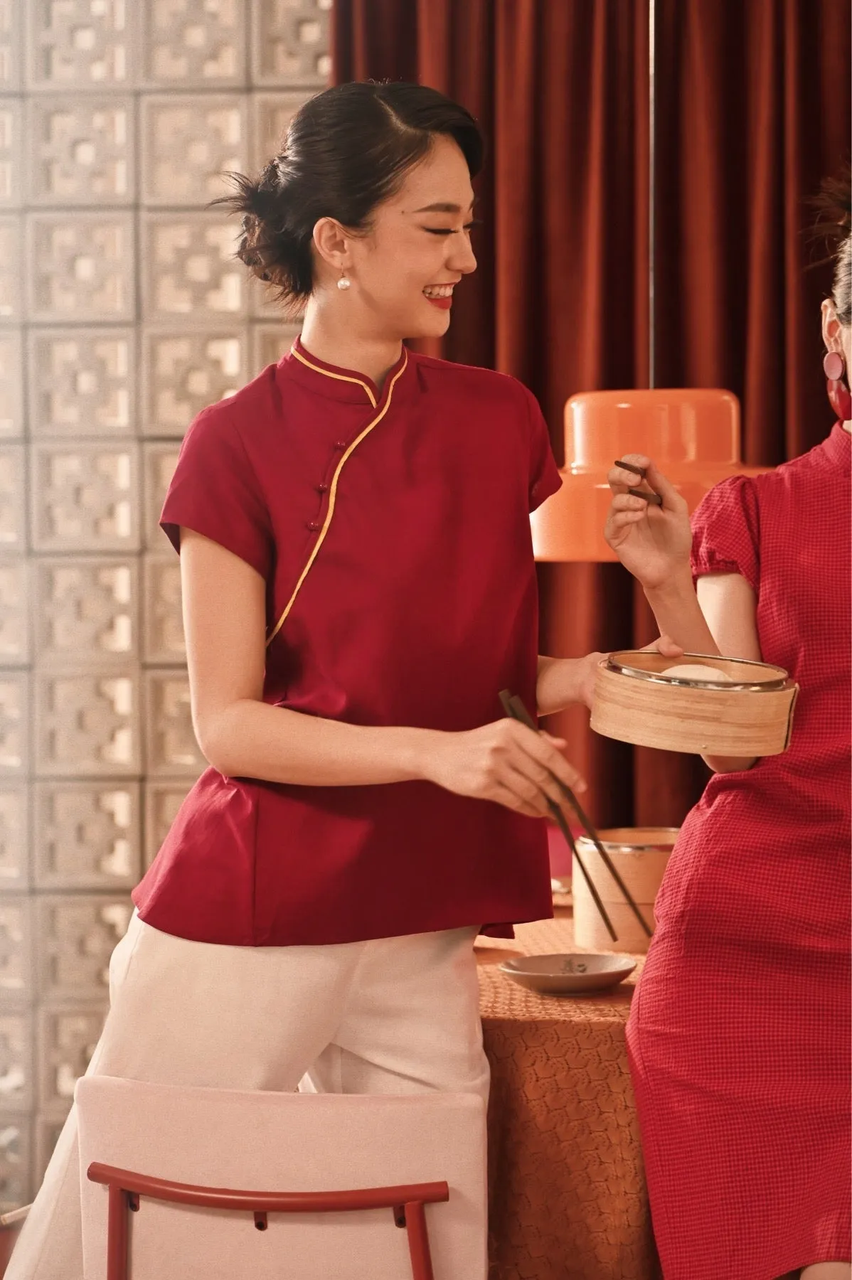 The Spring Dawn Women Classic Cheongsam Top - Maroon