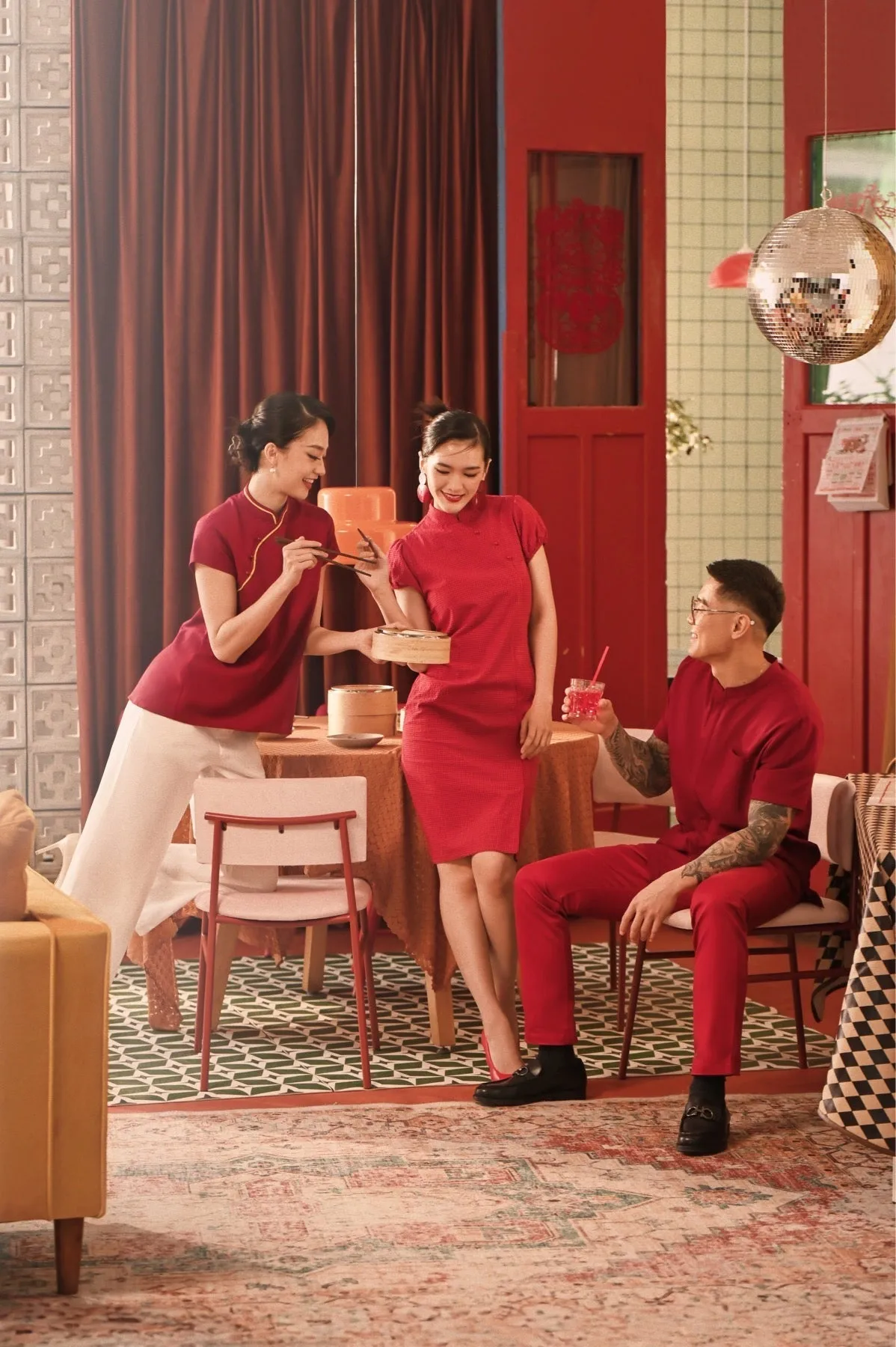 The Spring Dawn Women Classic Cheongsam Top - Maroon