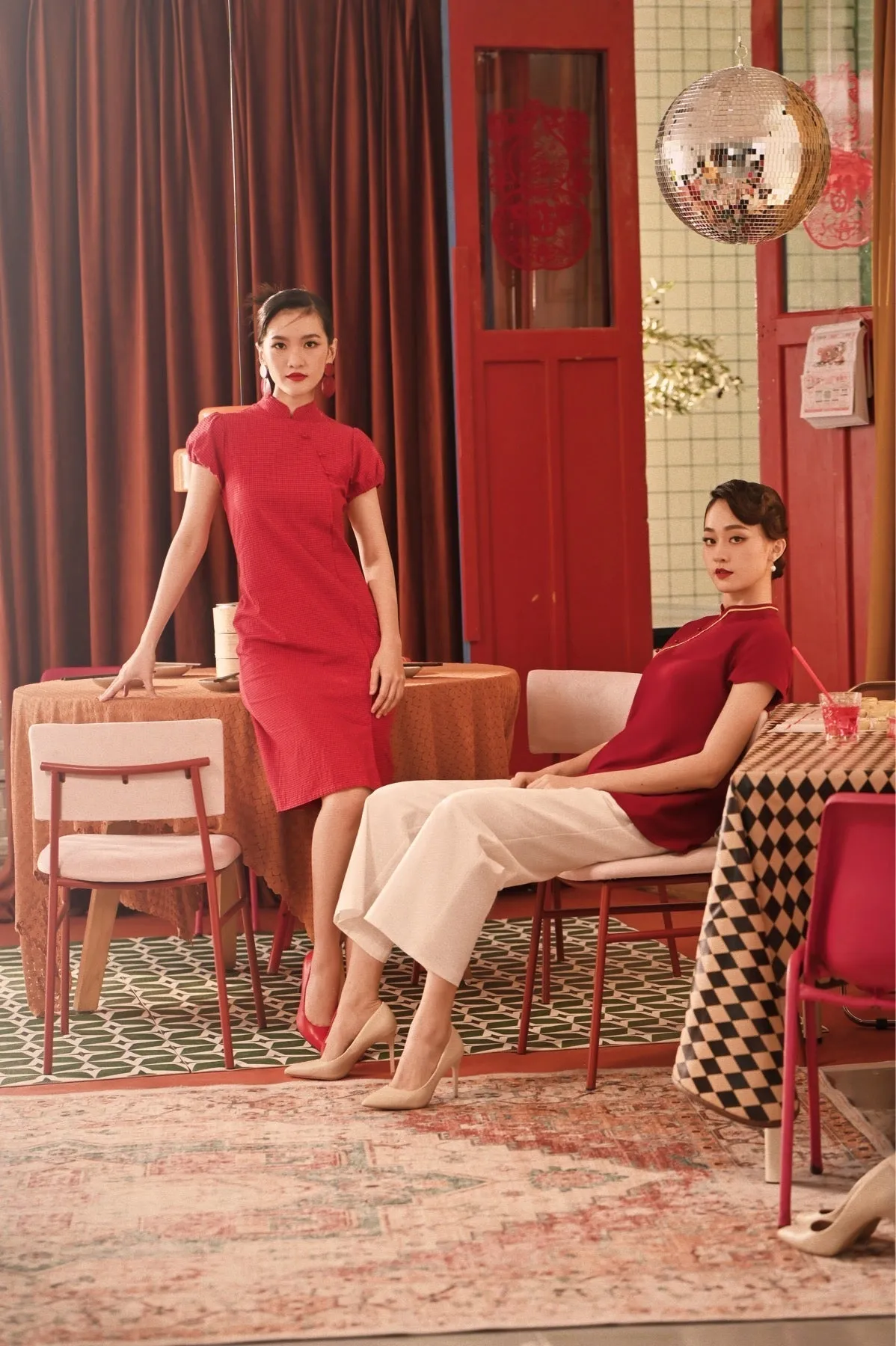 The Spring Dawn Women Classic Cheongsam Top - Maroon