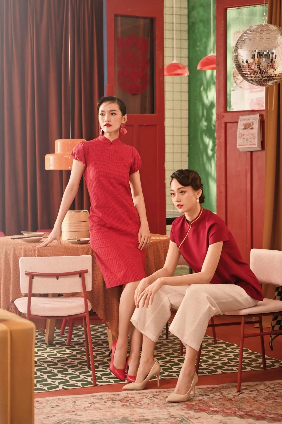 The Spring Dawn Women Classic Cheongsam Top - Maroon