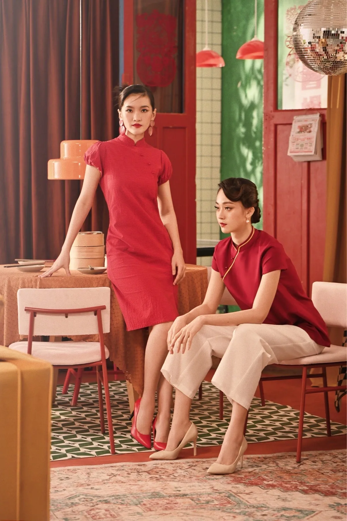 The Spring Dawn Women Classic Cheongsam Top - Maroon