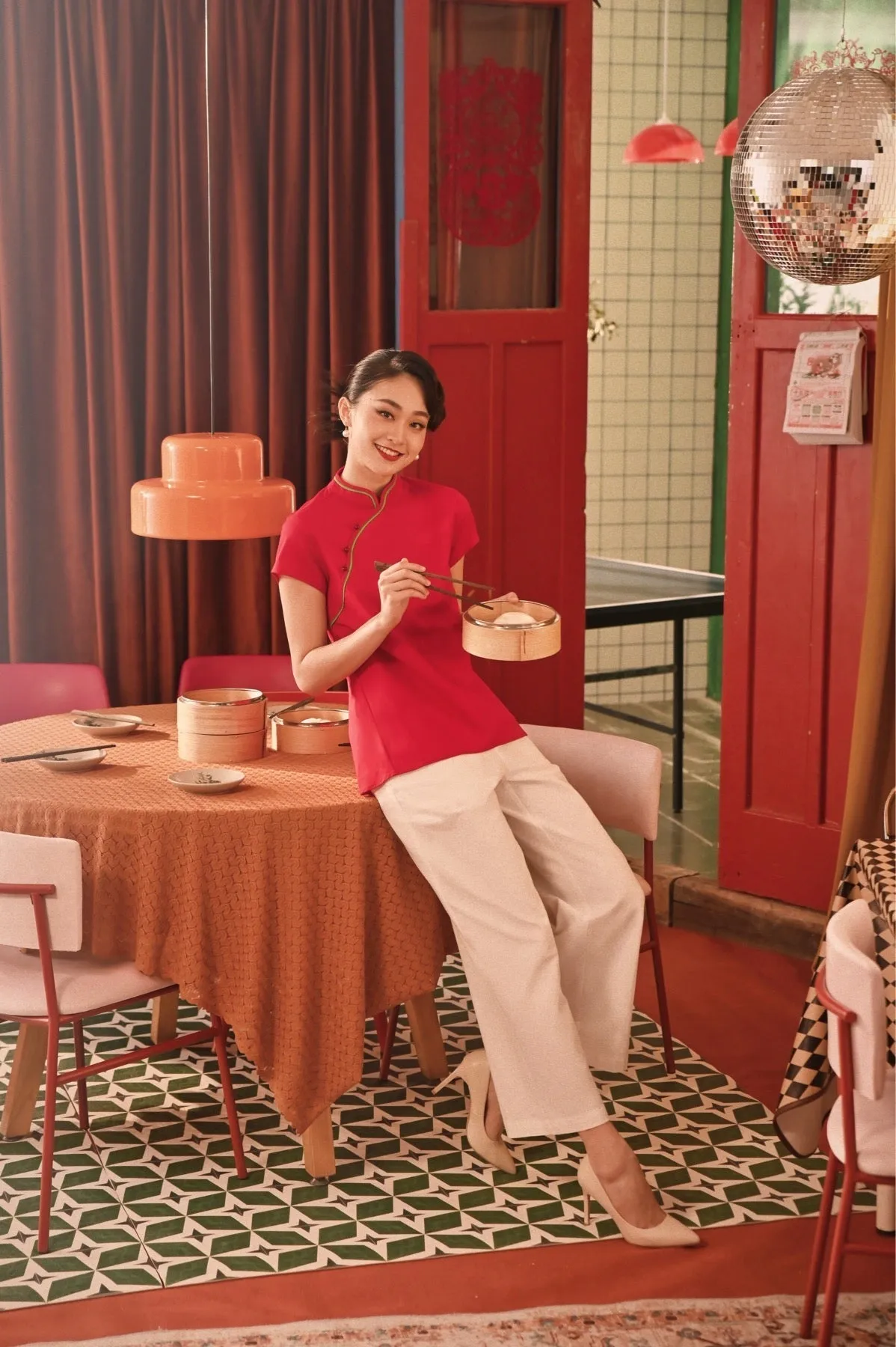 The Spring Dawn Women Classic Cheongsam Top - Red
