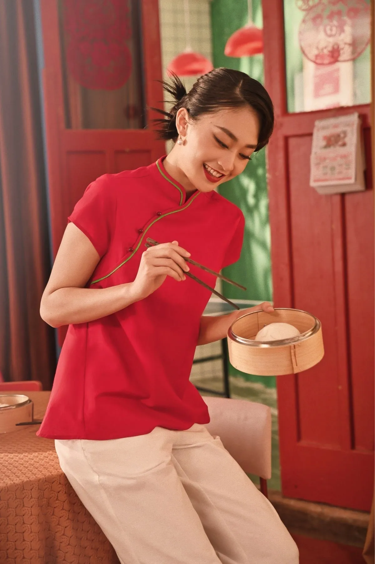 The Spring Dawn Women Classic Cheongsam Top - Red