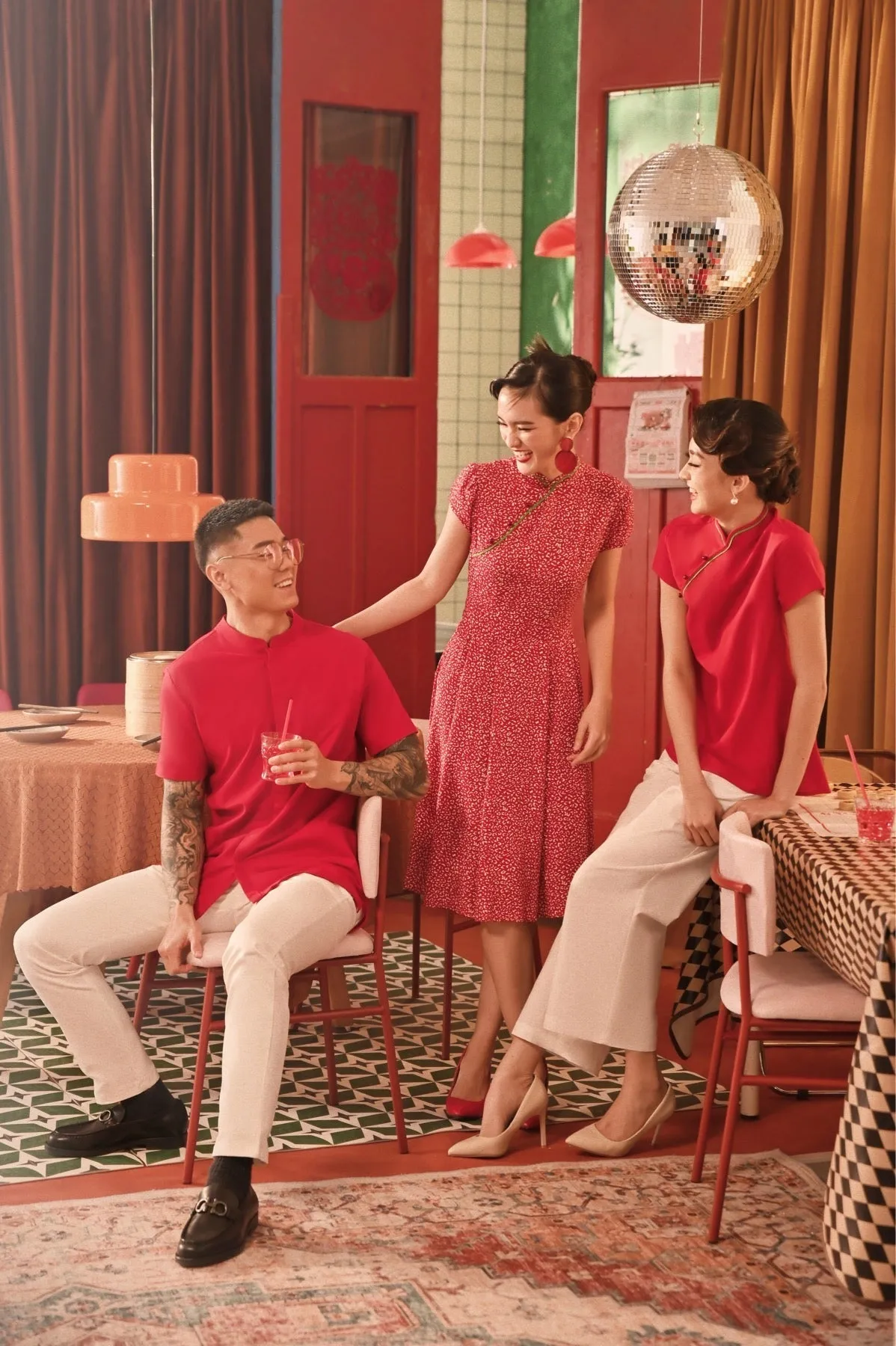 The Spring Dawn Women Classic Cheongsam Top - Red