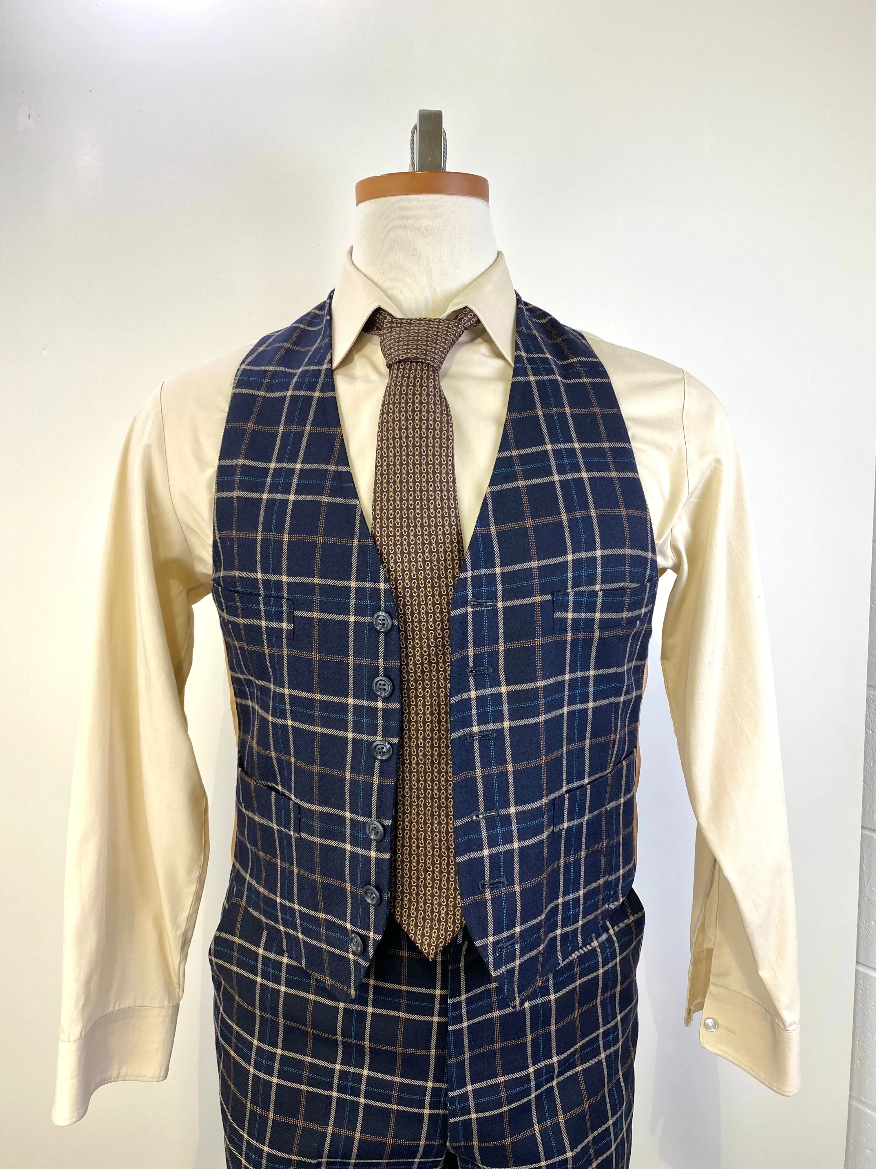 Vintage 1970s Men's Navy/ Beige Plaid 3-Piece Suit, Johnny Carson for Kleinhans, 40