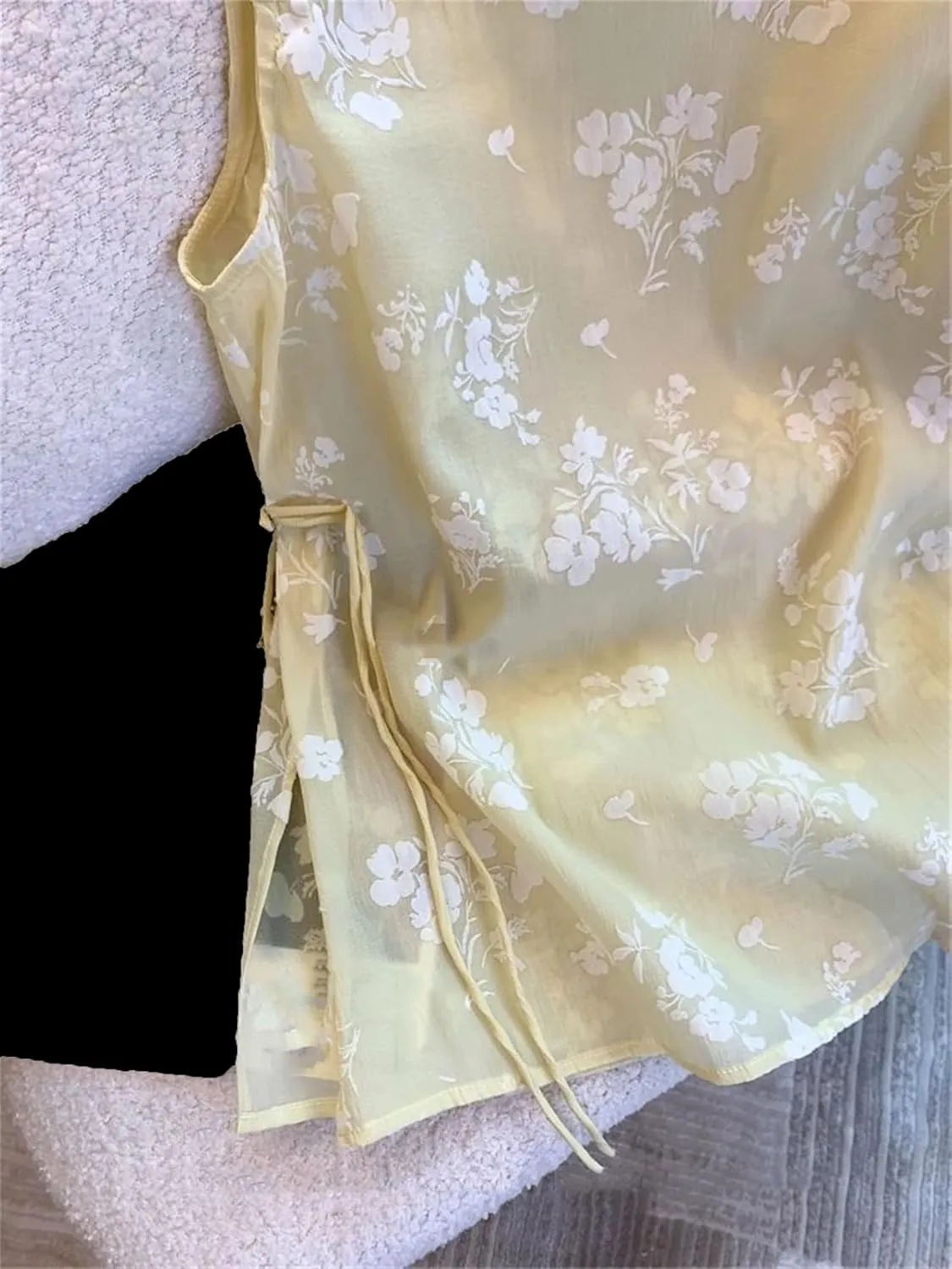 Women's Chiffon Sleeveless Blouses Mandarin Collar Jacquard Shirt with Side Split Elegant Wedding Guest Outfit