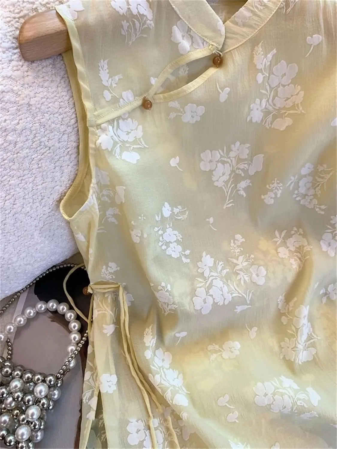 Women's Chiffon Sleeveless Blouses Mandarin Collar Jacquard Shirt with Side Split Elegant Wedding Guest Outfit